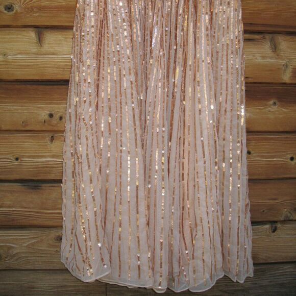 Mac Duggal 5509 SEQUINED WRAP OVER 3/4 SLEEVE GOWN - Picture 9 of 16